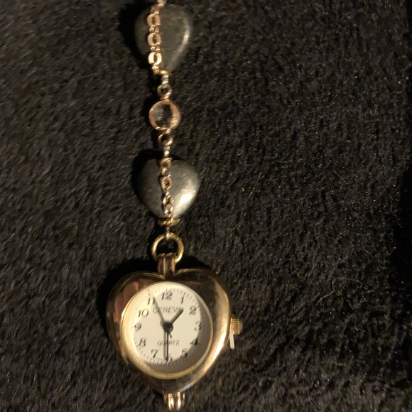 Original One of a Kind Hematite Heart and Gold Chain Clock Drop Necklace - Picture 9 of 15